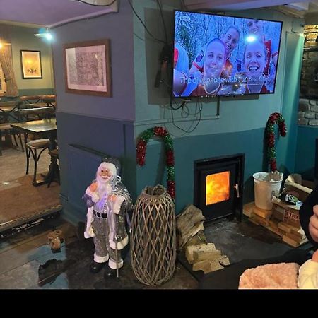 Hotel Kings Head à Chacewater Extérieur photo